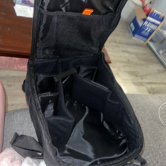 Black camera backpack - Picture 3 of 3